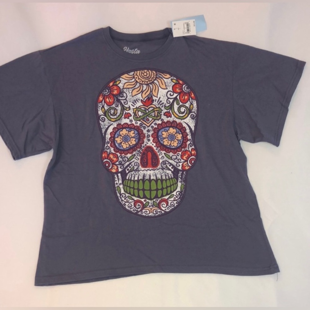 🆕💀New with tags, purple sugar, skull T-shirt from target size Medium